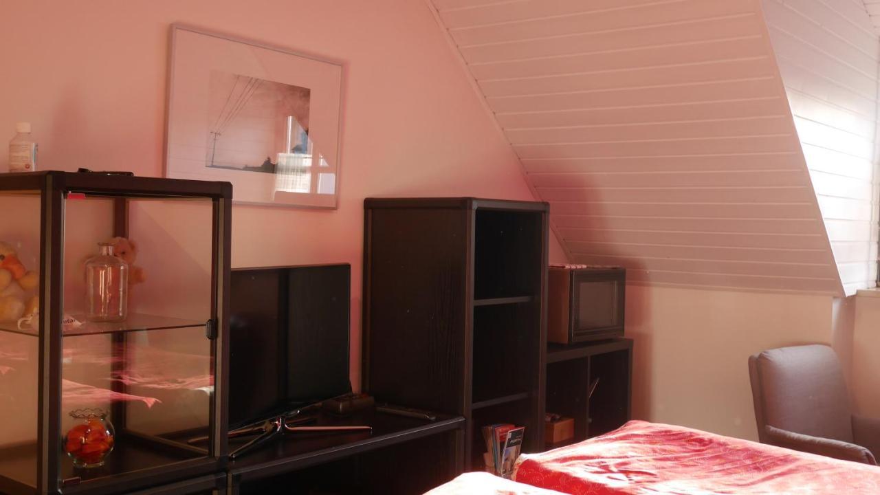 Ruhiges Zimmer Naehe Nuernberg Messe Mit Wallbox Kültér fotó